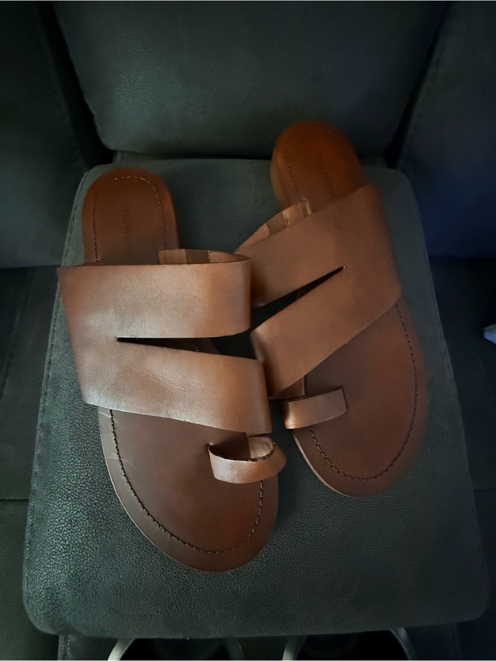 Free people Leather Slide Sandals in Tan size 9 - Picture 2 of 7